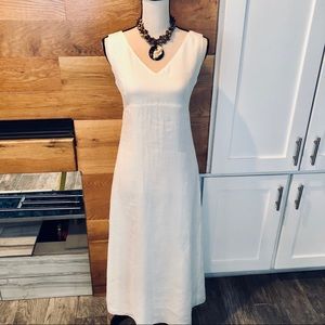 BANANA REPUBLIC WHITE MAXI DRESS
